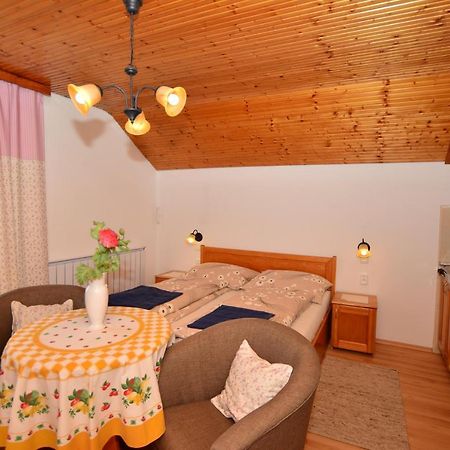 Viragoskert Apartman Hévíz 外观 照片