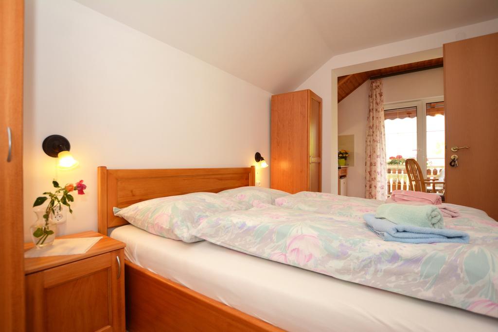 Viragoskert Apartman Hévíz 客房 照片