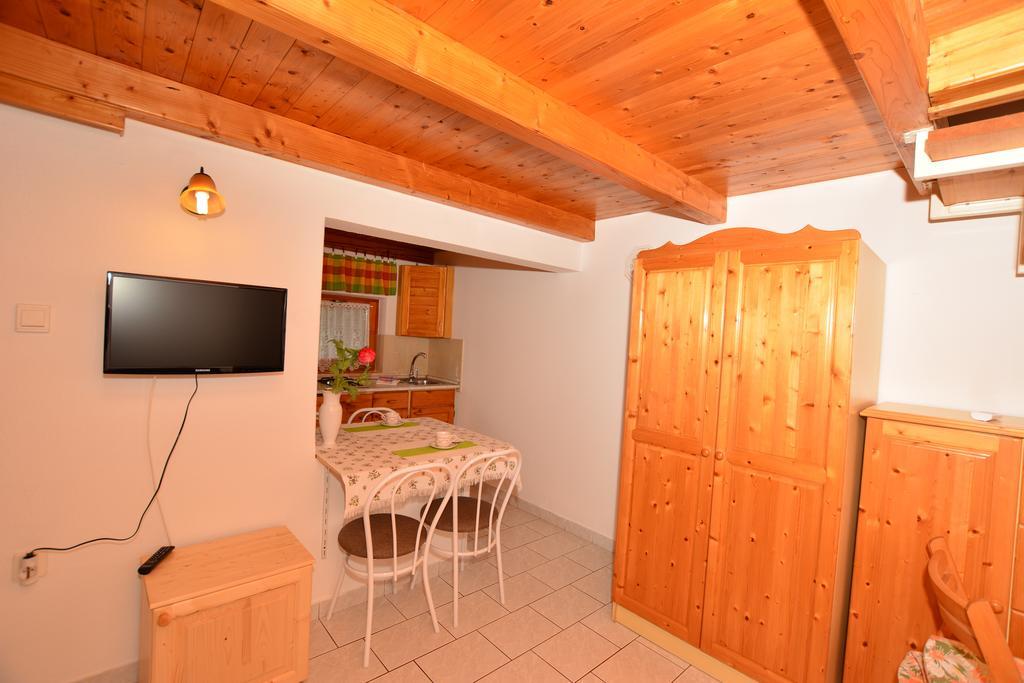 Viragoskert Apartman Hévíz 客房 照片