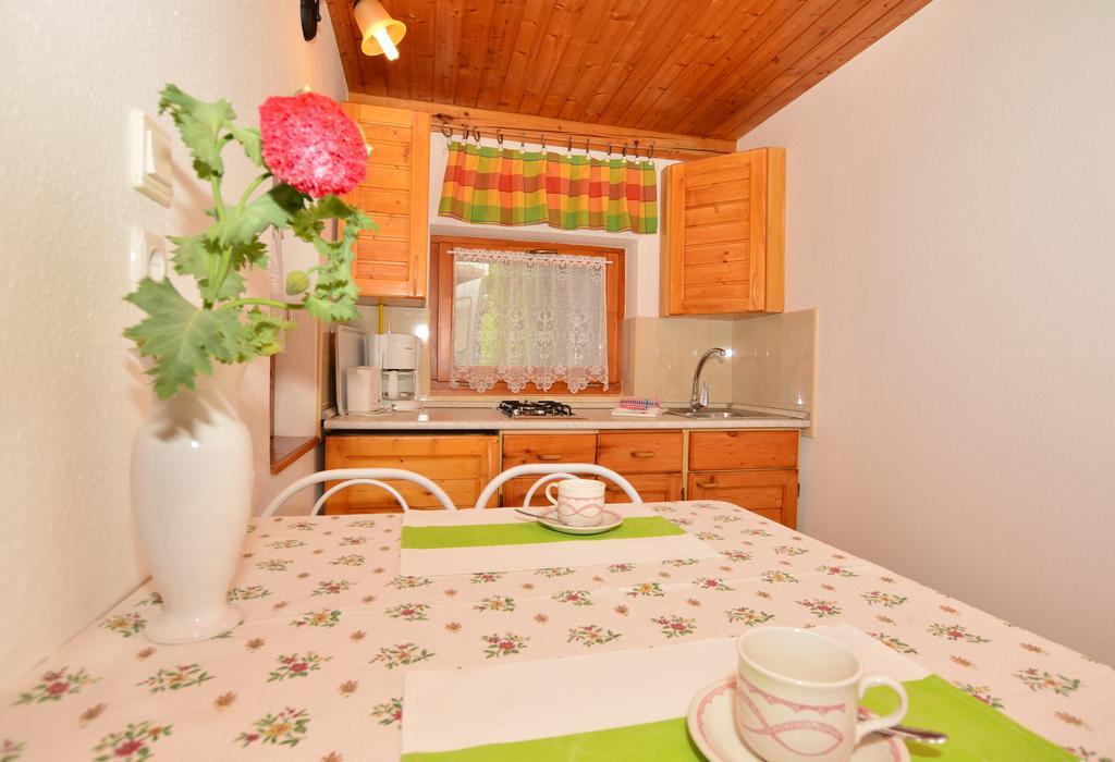Viragoskert Apartman Hévíz 客房 照片