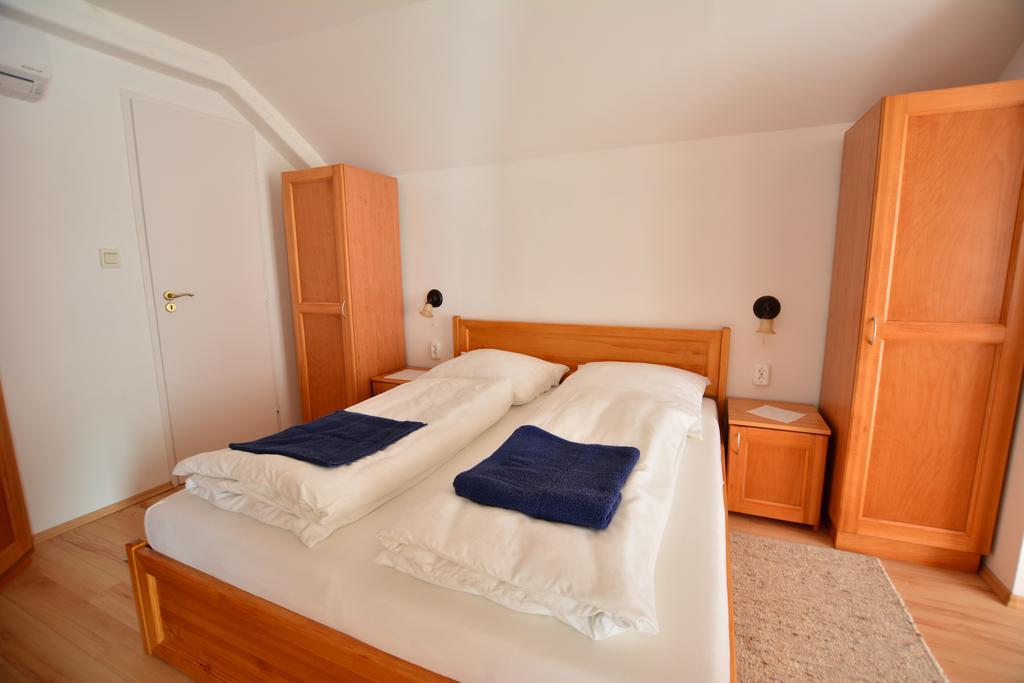 Viragoskert Apartman Hévíz 客房 照片