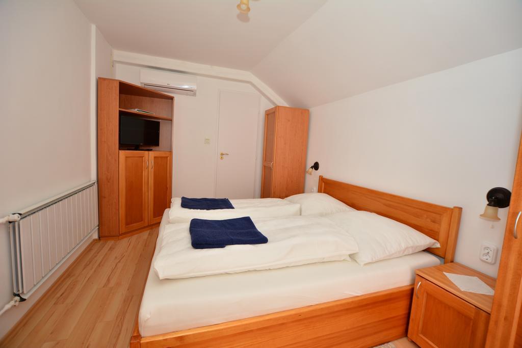 Viragoskert Apartman Hévíz 客房 照片