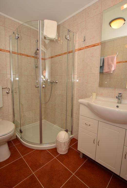 Viragoskert Apartman Hévíz 客房 照片