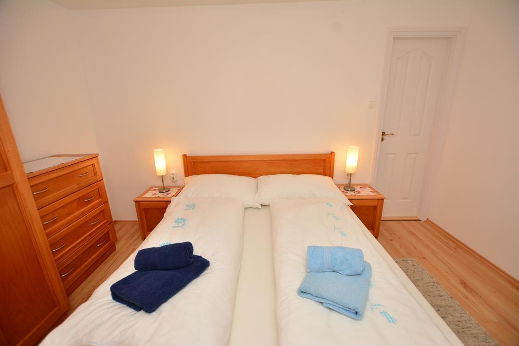 Viragoskert Apartman Hévíz 客房 照片