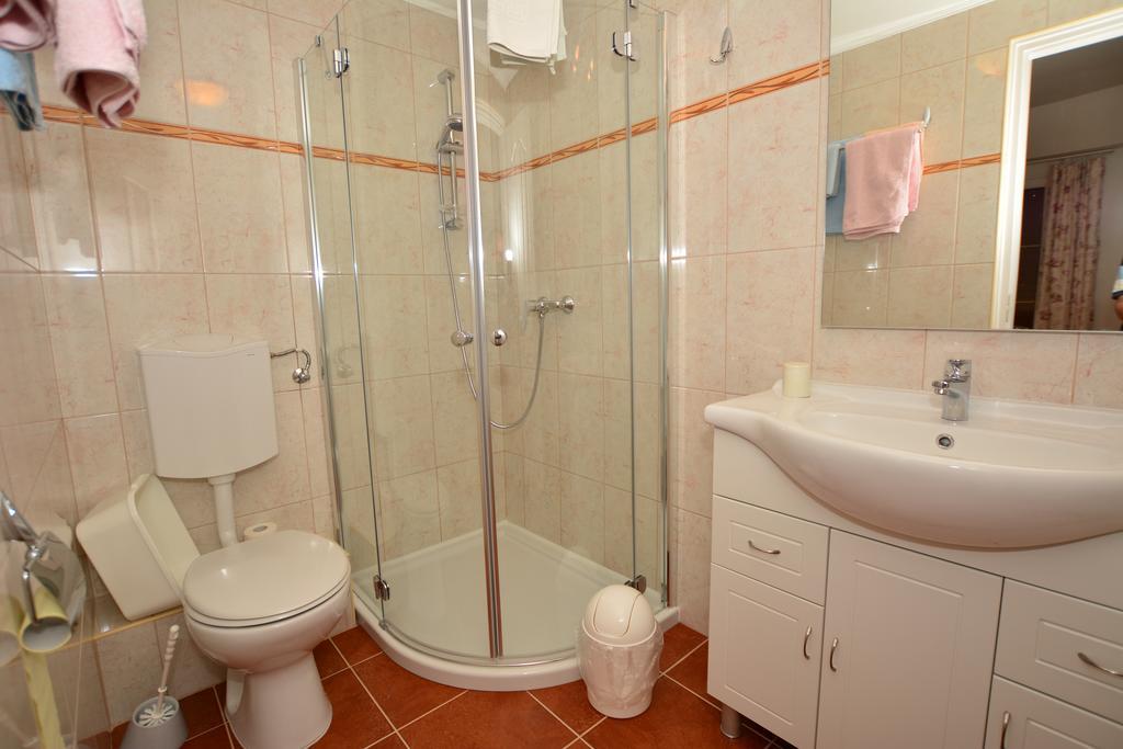 Viragoskert Apartman Hévíz 客房 照片