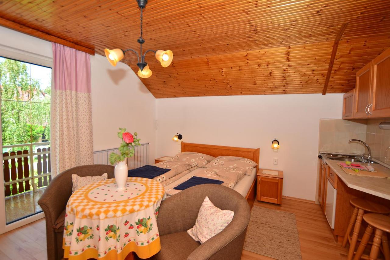 Viragoskert Apartman Hévíz 外观 照片